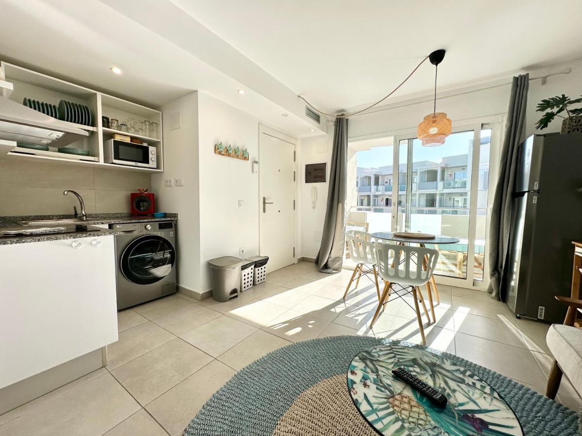 Fresh Lemonade Con Piscina, Ac, Doble Terraza, Cocina Completa Y Parking Apartment Corralejo Ngoại thất bức ảnh